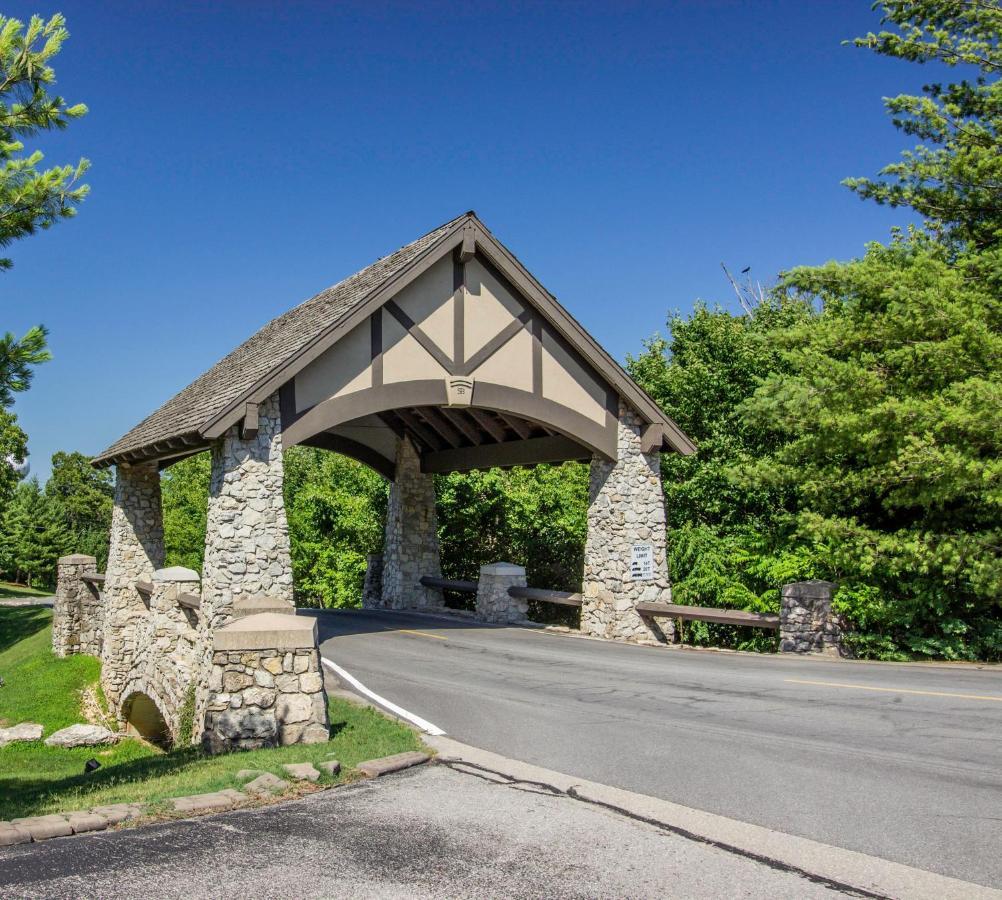 Pools Sleeps 10 Close To 76 Silver Dollar City 0502 Branson Exteriér fotografie