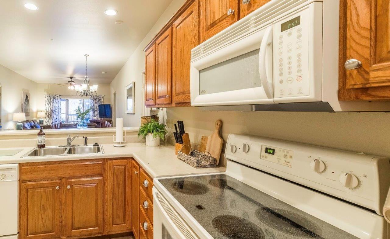 Pools Sleeps 10 Close To 76 Silver Dollar City 0502 Branson Exteriér fotografie