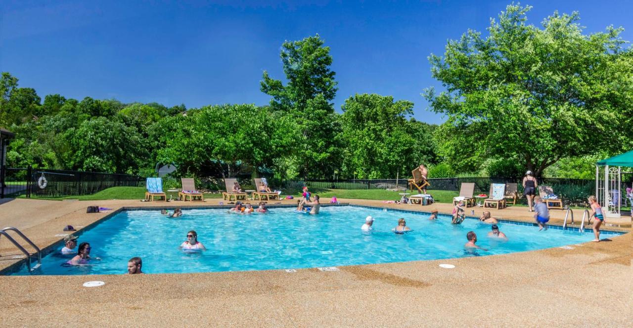 Pools Sleeps 10 Close To 76 Silver Dollar City 0502 Branson Exteriér fotografie